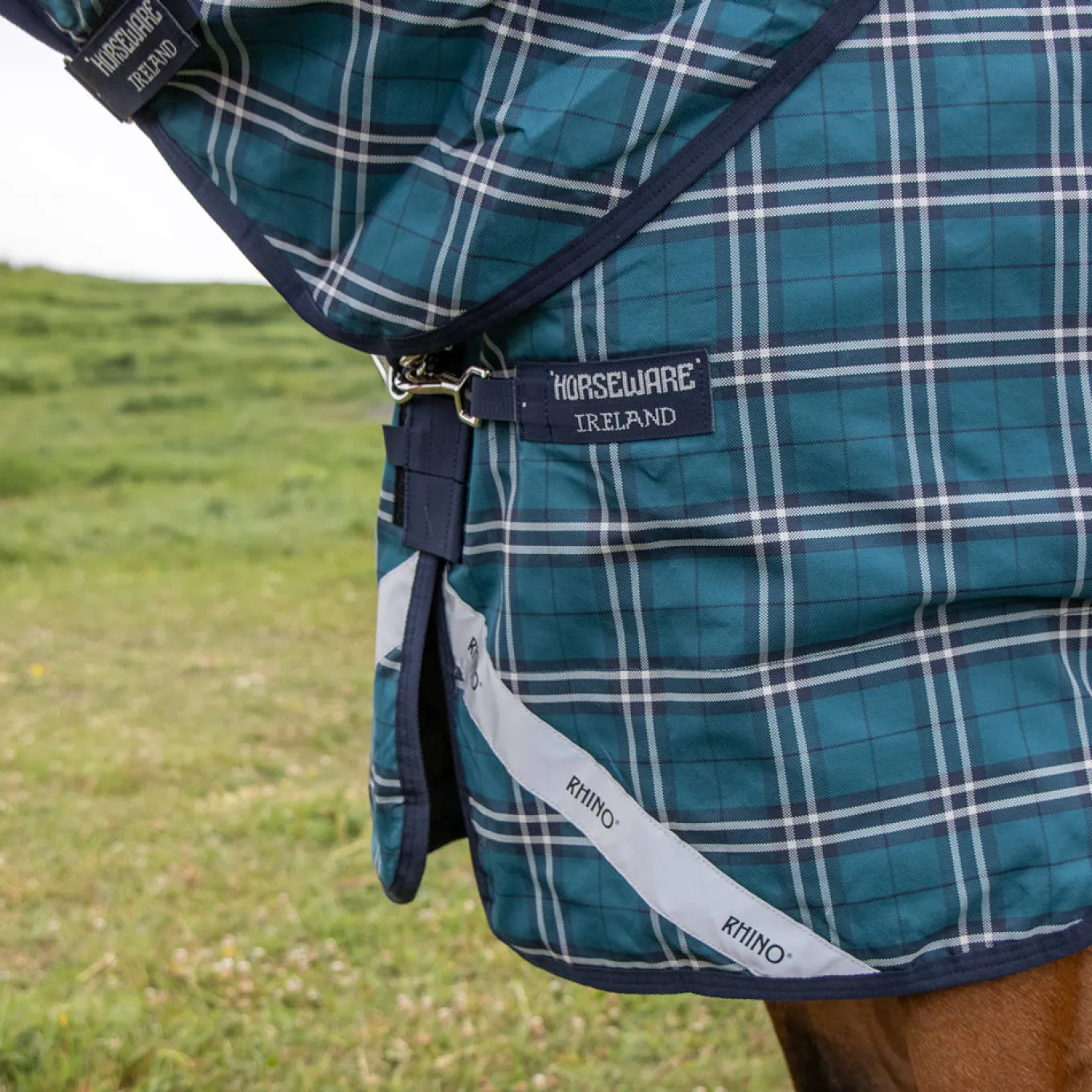 Greenhawk Rhino Plus Medium Turnout Blanket 250 g