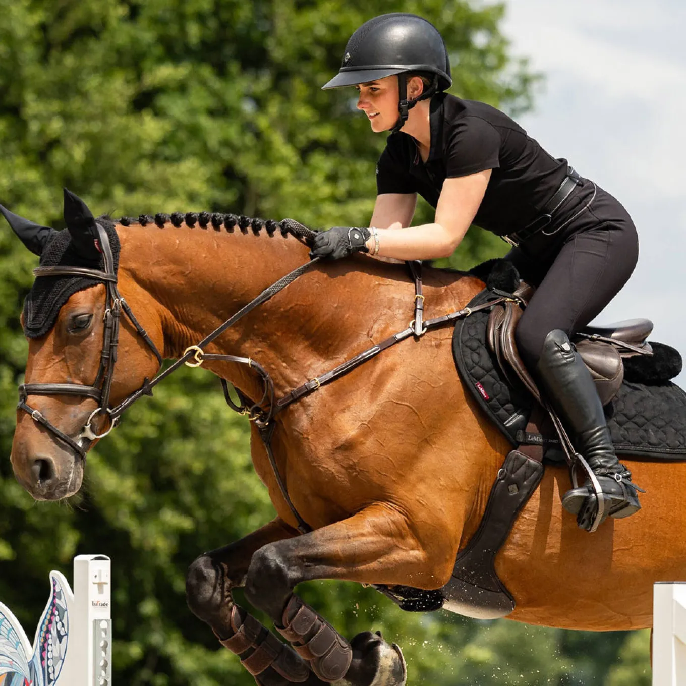 LeMieux Crystal Suede Close Contact Saddle Pad