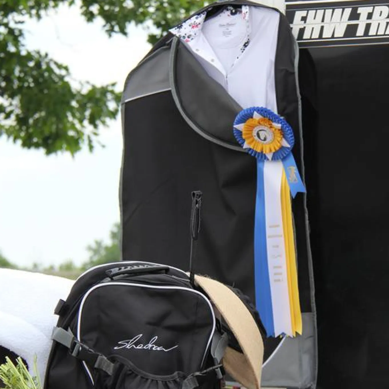 Shedrow Garment Bag
