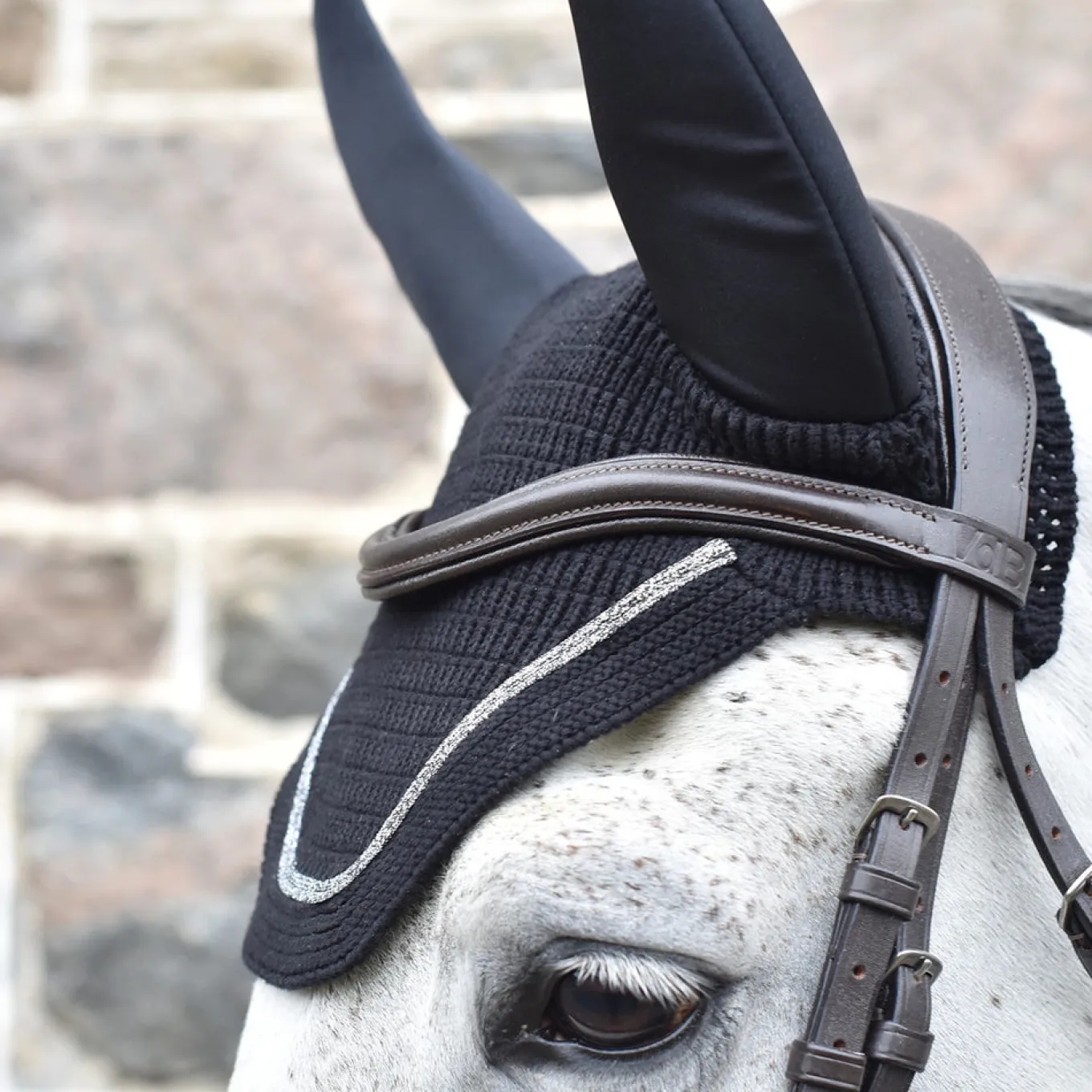 Shedrow Silent Ears Fly Veil